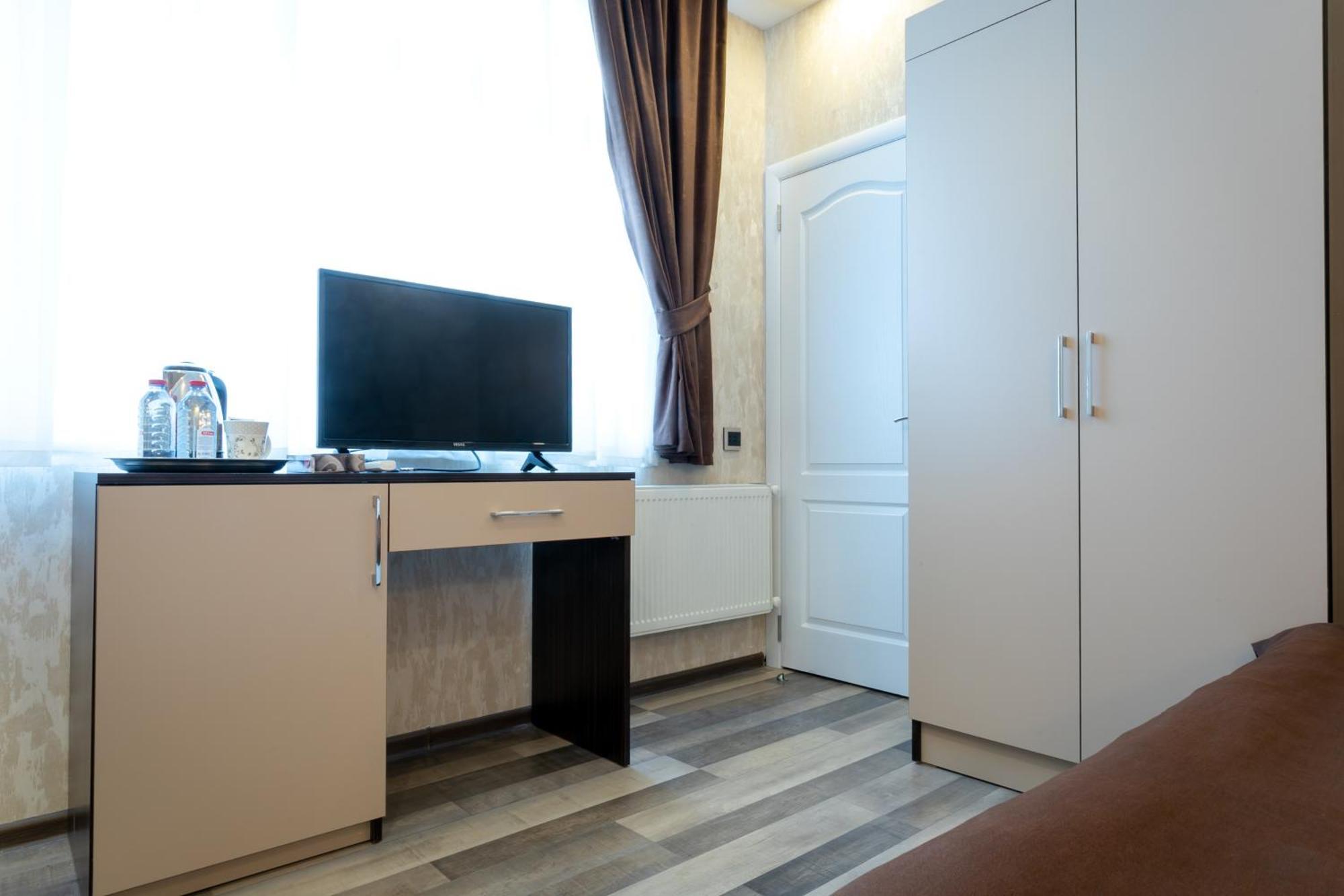 באקו Garden Inn Nizami Hotel מראה חיצוני תמונה