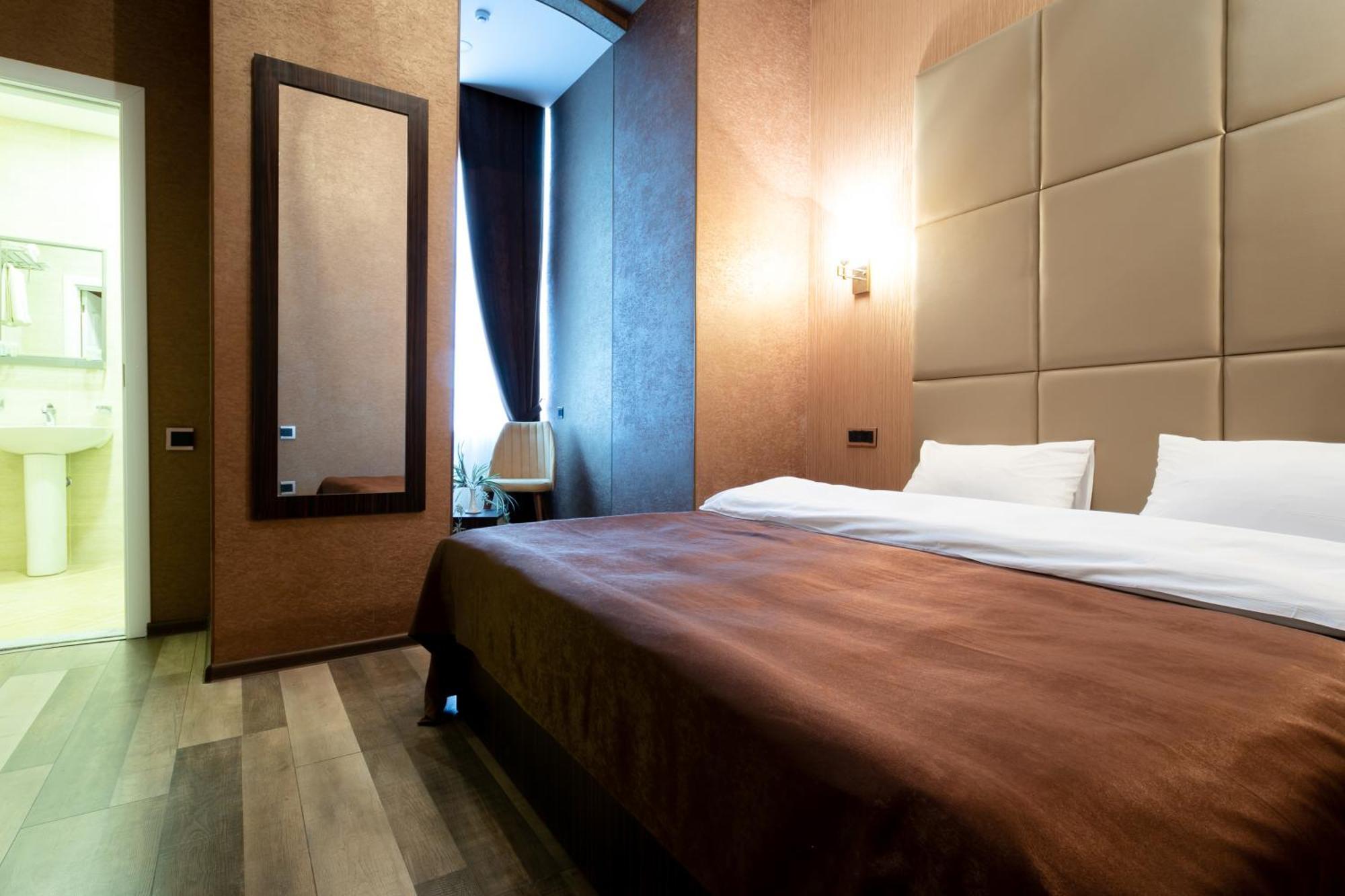 באקו Garden Inn Nizami Hotel מראה חיצוני תמונה