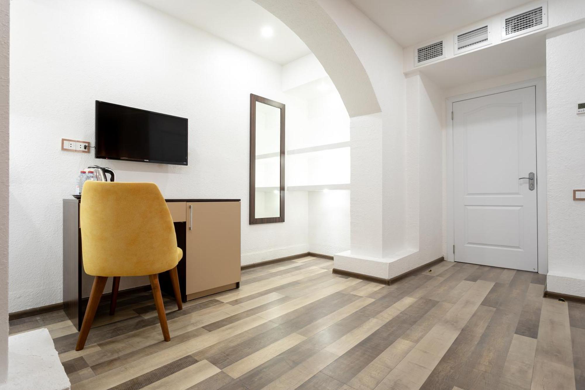 באקו Garden Inn Nizami Hotel מראה חיצוני תמונה