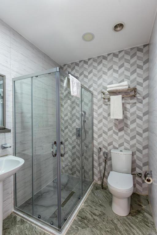 באקו Garden Inn Nizami Hotel מראה חיצוני תמונה